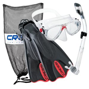 Best Snorkeling Set Review - Cressi Palau Mask, Fin, Snorkel Set With Gear Bag